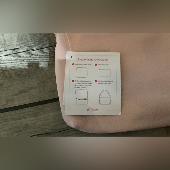 Thirty one studion modern body - Picture 1 of 5